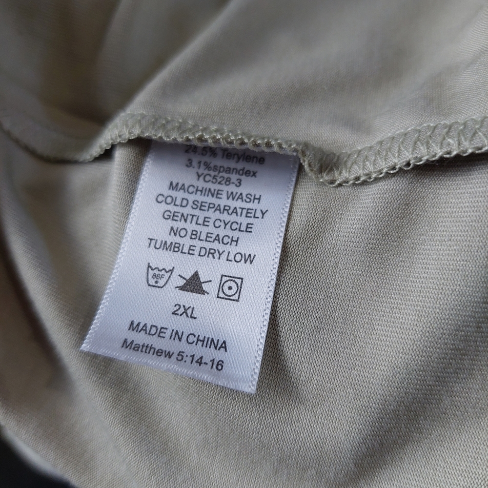 2 XL blouse - Picture 2 of 2